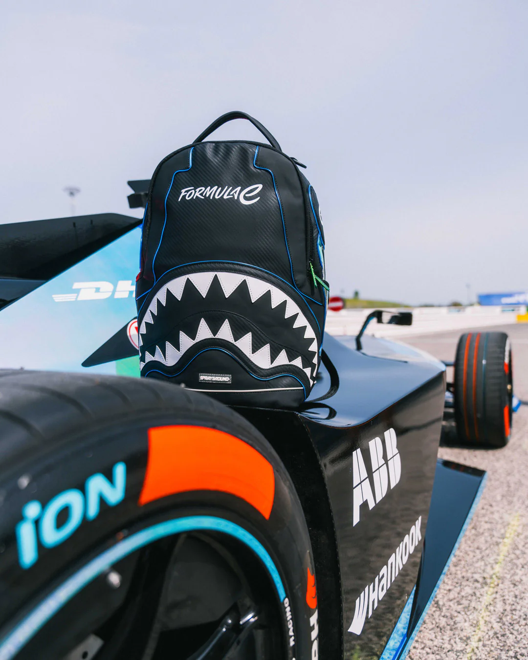 Thumbnail 16